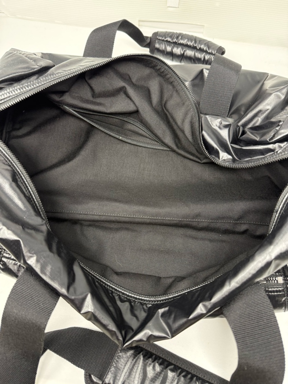 Saint Laurent Black Glossy Duffel Bag with White Logo - Picture 4 of 6